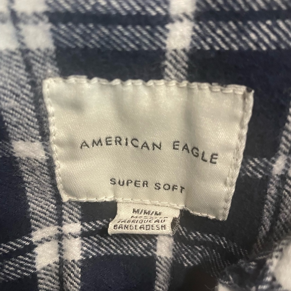 American Eagle Button Down Medium - image 3